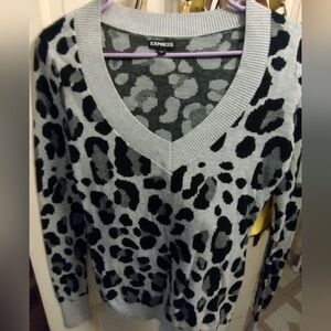 Express Animal Print Sweater S/P